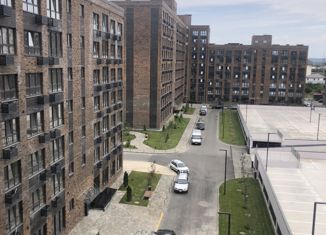 3-комнатная квартира на продажу, 83.7 м2, Майкоп, улица К.А. Васильева, 2к2