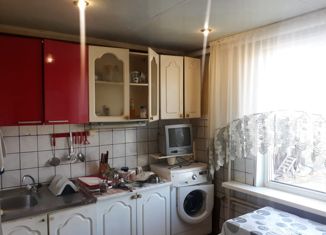 Продается 2-комнатная квартира, 46 м2, Салехард, Северная улица, 19