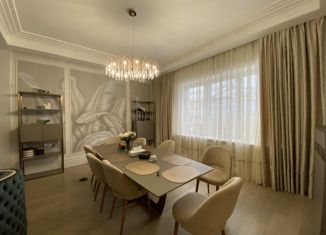 Продаю таунхаус, 350 м2, село Ангелово, жилой комплекс Ангелово-Резиденц, 2