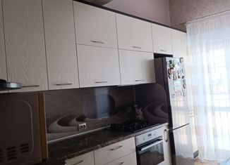 Трехкомнатная квартира на продажу, 81.2 м2, село Толмачёво, улица Вадима Туманова, 1А