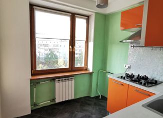 Продажа 3-комнатной квартиры, 57 м2, Санкт-Петербург, Калининский район, Светлановский проспект, 79