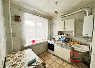 Продается 3-комнатная квартира, 55 м2, Вологодская область, Советская улица, 48