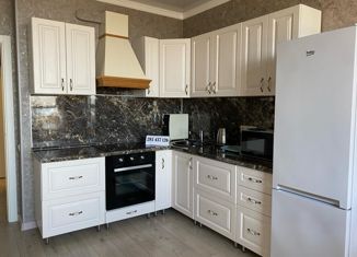 Продажа двухкомнатной квартиры, 70 м2, Анапа, Таманская улица, 121к1, ЖК Бельведер