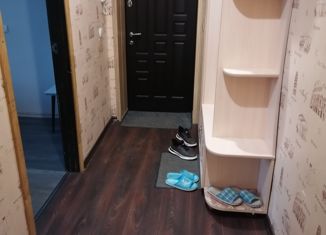 Продаю двухкомнатную квартиру, 47 м2, поселок Кстово, улица Воровского, 12