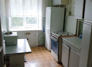 Продается 3-комнатная квартира, 53 м2, Магнитогорск, Советский переулок, 14