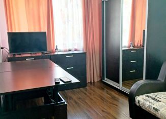 Продается 1-комнатная квартира, 30 м2, Феодосия, улица Нахимова, 22