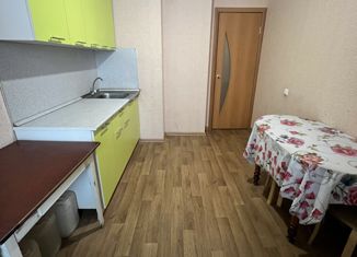 1-комнатная квартира на продажу, 39 м2, село Осиново, улица Гайсина, 9, ЖК Радужный