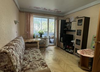 Продается 2-комнатная квартира, 45.1 м2, Псков, улица Военный Городок-3