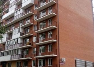 Продам квартиру студию, 40 м2, Абакан, улица Комарова, 9Б, ЖК Комарово