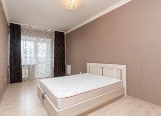 Продаю 2-ком. квартиру, 75.9 м2, Новосибирск, улица Галущака, 17