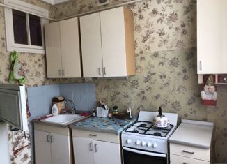 Продается 1-ком. квартира, 30.4 м2, Березники, проспект Ленина, 70