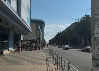 Продается 2-комнатная квартира, 53.7 м2, Курская область, улица Радищева, 118