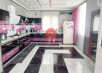 Продается дом, 206.6 м2, Алушта, Советская площадь