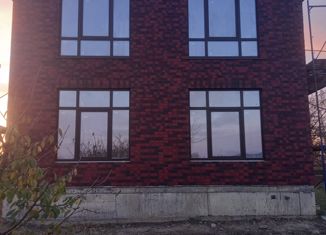 Дом на продажу, 128 м2, посёлок городского типа Гвардейское, улица Гагарина