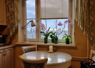 Продажа двухкомнатной квартиры, 52 м2, Москва, улица Римского-Корсакова, 1, станция Дегунино