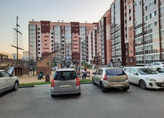 Продам квартиру студию, 27 м2, Курган, жилой район Заозёрный, 7-й микрорайон, 1Б