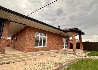 Продам дом, 140 м2, деревня Байрак