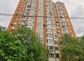 Продаю 1-ком. квартиру, 38 м2, Москва, улица Лихоборские Бугры, 3, станция Лихоборы