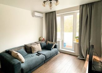 Продам 2-ком. квартиру, 45 м2, Москва, Полтавская улица, 35, Полтавская улица