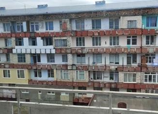 Продается 1-ком. квартира, 31.5 м2, Карачаево-Черкесия, поселок городского типа Правокубанский, 16Б