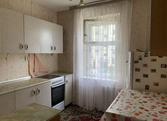 Продается 1-ком. квартира, 37 м2, Тюмень, улица Домостроителей, 4А