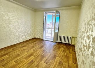 Продажа 2-комнатной квартиры, 50 м2, Азнакаево, улица Ленина, 17