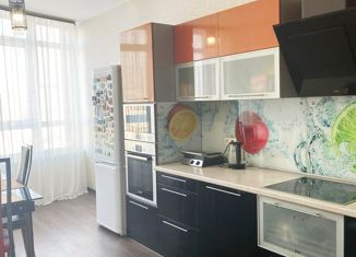 Продажа трехкомнатной квартиры, 87 м2, Кемерово, Космическая улица, 24А