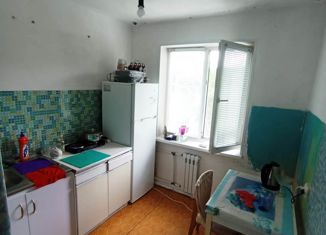 Продажа 2-комнатной квартиры, 46 м2, Арсеньев, улица Сазыкина, 6