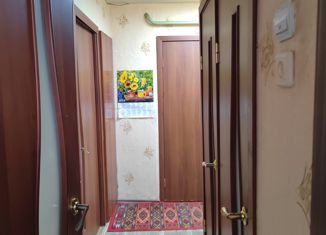 Продажа 2-комнатной квартиры, 44.8 м2, Мурманская область, улица Колышкина, 7