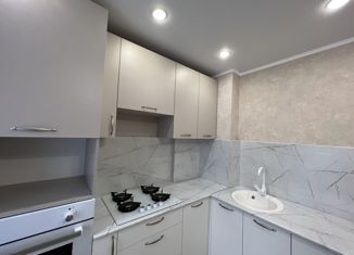 Продаю 4-комнатную квартиру, 78 м2, Сибай, улица Заки Валиди, 48/3