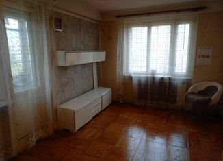 Продам 4-комнатную квартиру, 73.3 м2, Санкт-Петербург, Северный проспект, 8к3, метро Озерки