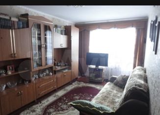 Продажа трехкомнатной квартиры, 66.8 м2, поселок городского типа Ракитное, улица Ватутина, 2