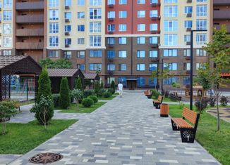 Продам 2-комнатную квартиру, 56 м2, Ставрополь, улица Доваторцев, 82/2, Промышленный район