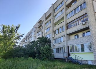 Трехкомнатная квартира на продажу, 61 м2, рабочий поселок Приволжский, Центральная улица, 8