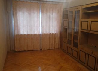 Продается трехкомнатная квартира, 62.1 м2, Кабардино-Балкариия, улица Ватутина, 34