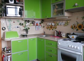 Продам 4-комнатную квартиру, 77.6 м2, поселок Ростовка, посёлок Ростовка, 17