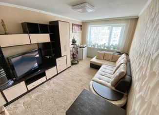 Продам 3-комнатную квартиру, 61.5 м2, Петропавловск-Камчатский, Батарейная улица, 4