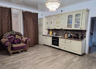 Продаю таунхаус, 150 м2, Геленджик, улица Рокотова, 2