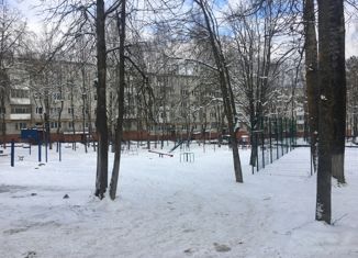 Трехкомнатная квартира на продажу, 61.8 м2, Дятьково, 12-й микрорайон, 1