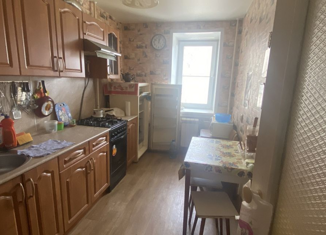 Продам 3-ком. квартиру, 60 м2, Обнинск, проспект Маркса, 78