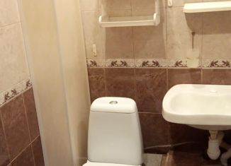 Продается однокомнатная квартира, 33 м2, Невинномысск, улица Апанасенко, 82