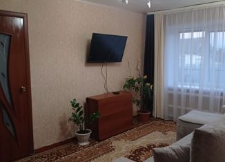 Продается 2-комнатная квартира, 39 м2, село Раевский, улица Кирова, 8