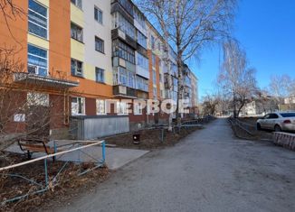Продается 2-ком. квартира, 42.4 м2, Ирбит, улица Свердлова, 7