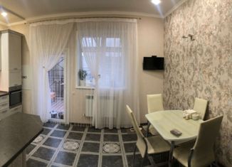 Продаю дом, 170 м2, село Никольское, улица Механизаторов, 18