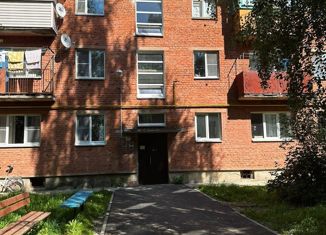 Продажа двухкомнатной квартиры, 48 м2, посёлок Ермаково, улица Строителей, 20