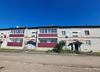 Продажа 2-комнатной квартиры, 45 м2, село Эрхирик, Плодовая улица, 1