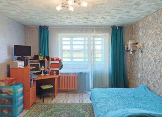 Продается 4-комнатная квартира, 79.5 м2, село Абаканово, улица Костромцова, 11