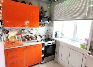 Продажа 2-ком. квартиры, 42.2 м2, Белово, улица Доватора, 15