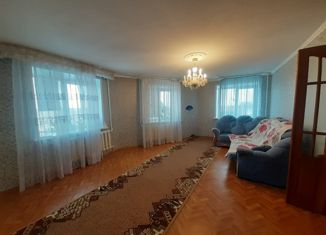 Продажа 4-ком. квартиры, 88 м2, Елец, Комсомольская улица, 95