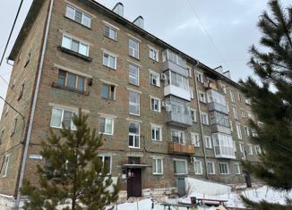 Продажа двухкомнатной квартиры, 44 м2, поселок городского типа Инской, Парковая улица, 1